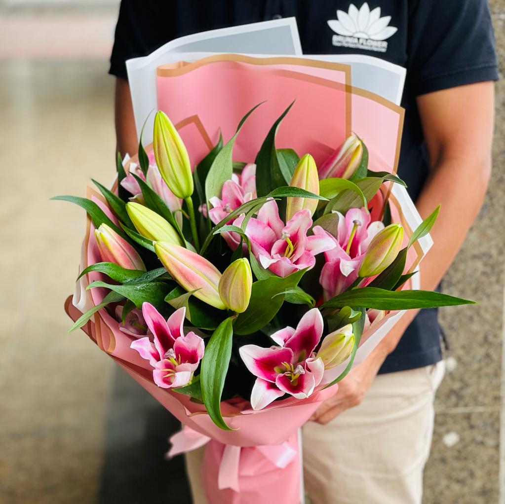 Pink Lilly Bouquet