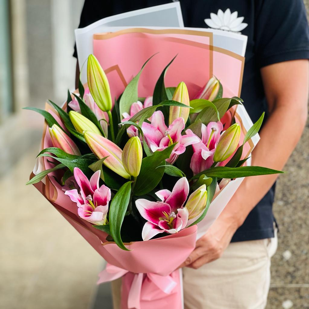 Pink Lilly Bouquet
