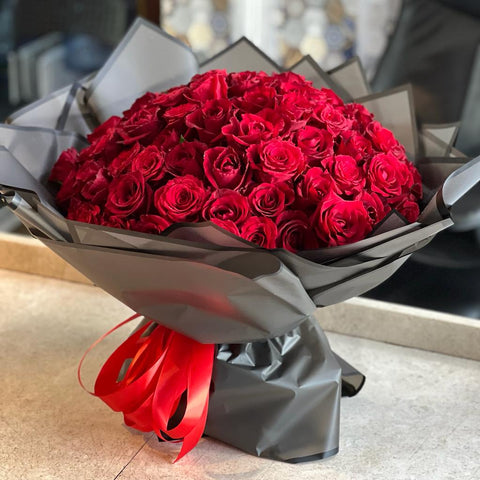 Luxuary Red Bouquet