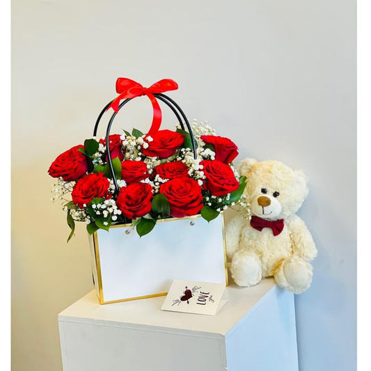 سعادة عيد الحب