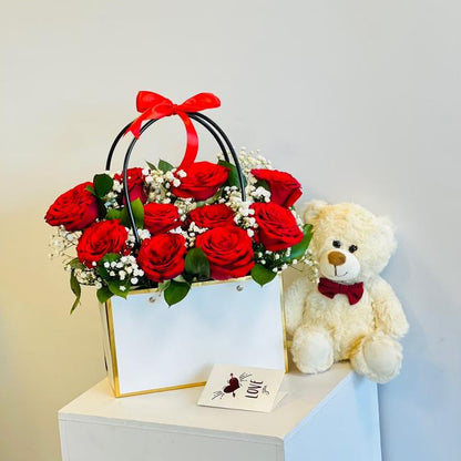 سعادة عيد الحب